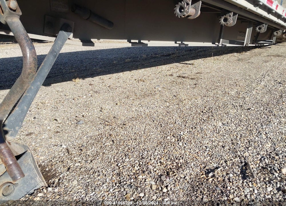 1994 RAVENS METAL PRODUCTS TRAILER VIN: 1R1F04828RJ094142