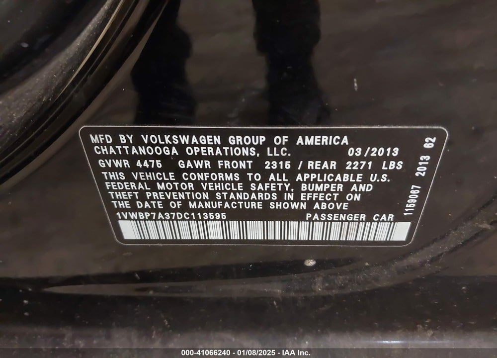 2013 VOLKSWAGEN PASSAT VIN: 1VWBP7A37DC113595