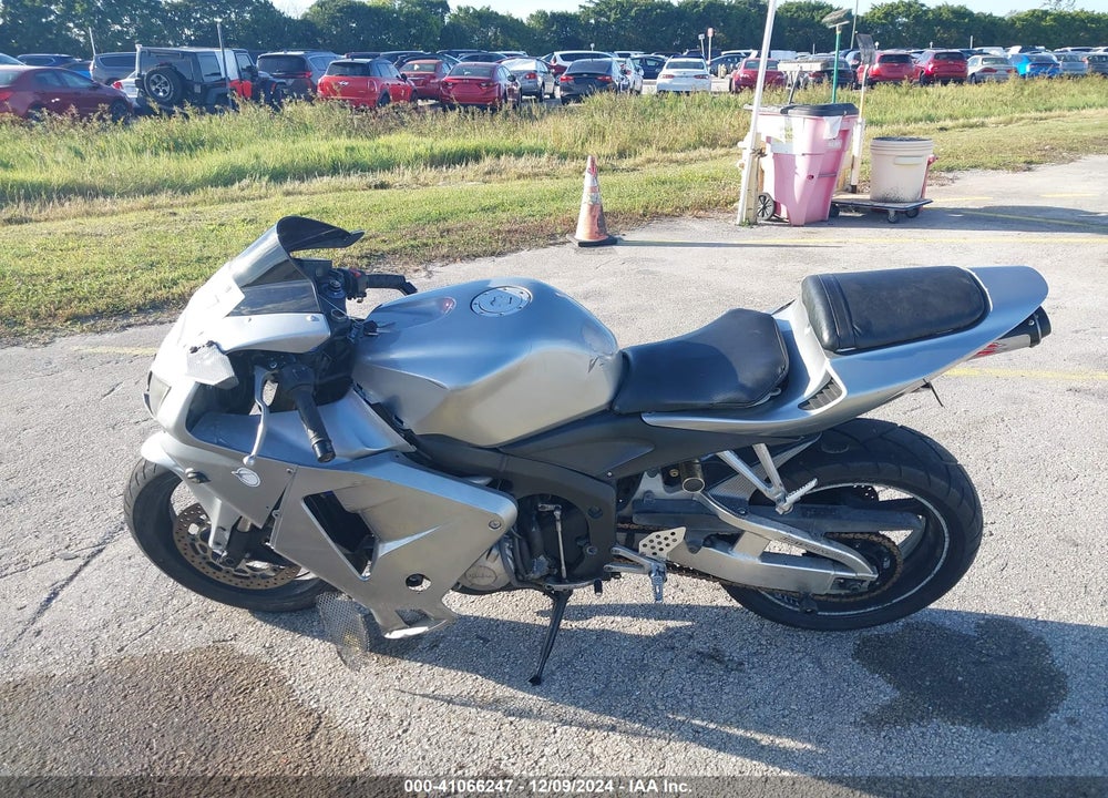 2006 HONDA CBR600 RR VIN: JH2PC37026M304405