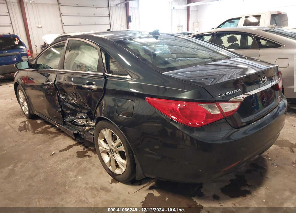 2011 HYUNDAI SONATA LIMITED VIN: 5NPEC4AC5BH131492