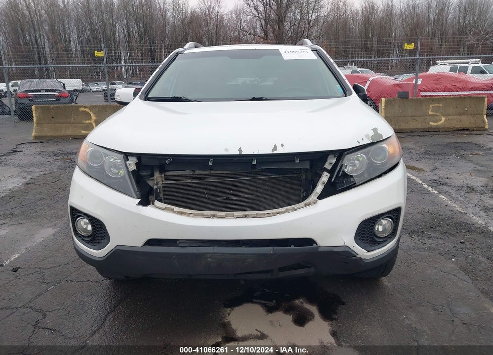 2013 KIA SORENTO EX V6 VIN: 5XYKUDA24DG384465