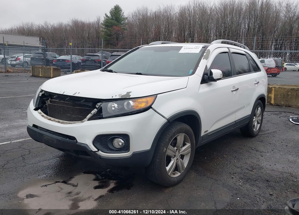 2013 KIA SORENTO EX V6 VIN: 5XYKUDA24DG384465