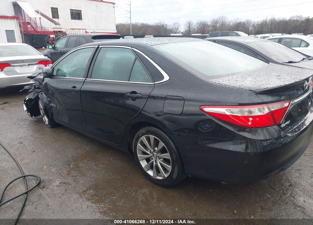 2017 TOYOTA CAMRY SE VIN: 4T1BF1FK6HU340565