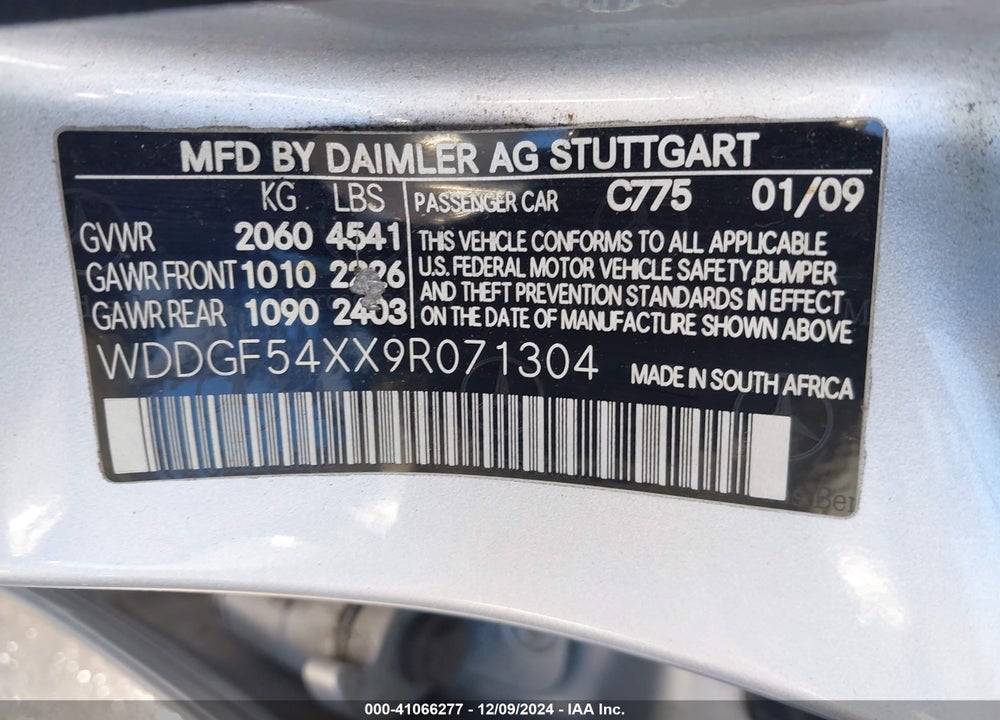 2009 MERCEDES-BENZ C 300 LUXURY/SPORT VIN: WDDGF54XX9R071304