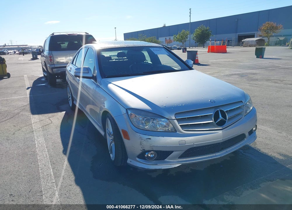 2009 MERCEDES-BENZ C 300 LUXURY/SPORT VIN: WDDGF54XX9R071304