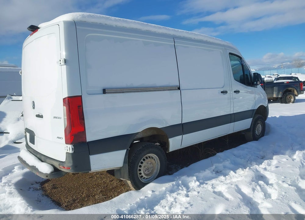 2023 MERCEDES-BENZ SPRINTER 2500 STANDARD ROOF 4-CYL DIESEL HO VIN: W1Y4NBVY4PT142224