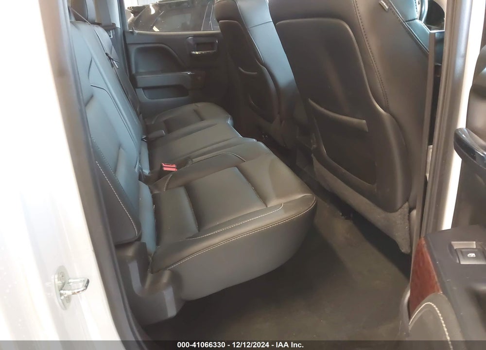 2015 GMC SIERRA 2500HD VIN: 1GT22ZE8XFZ140826