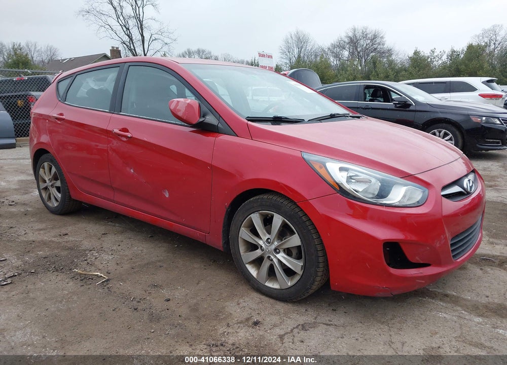 2012 HYUNDAI ACCENT VIN: KMHCU5AE8CU011023