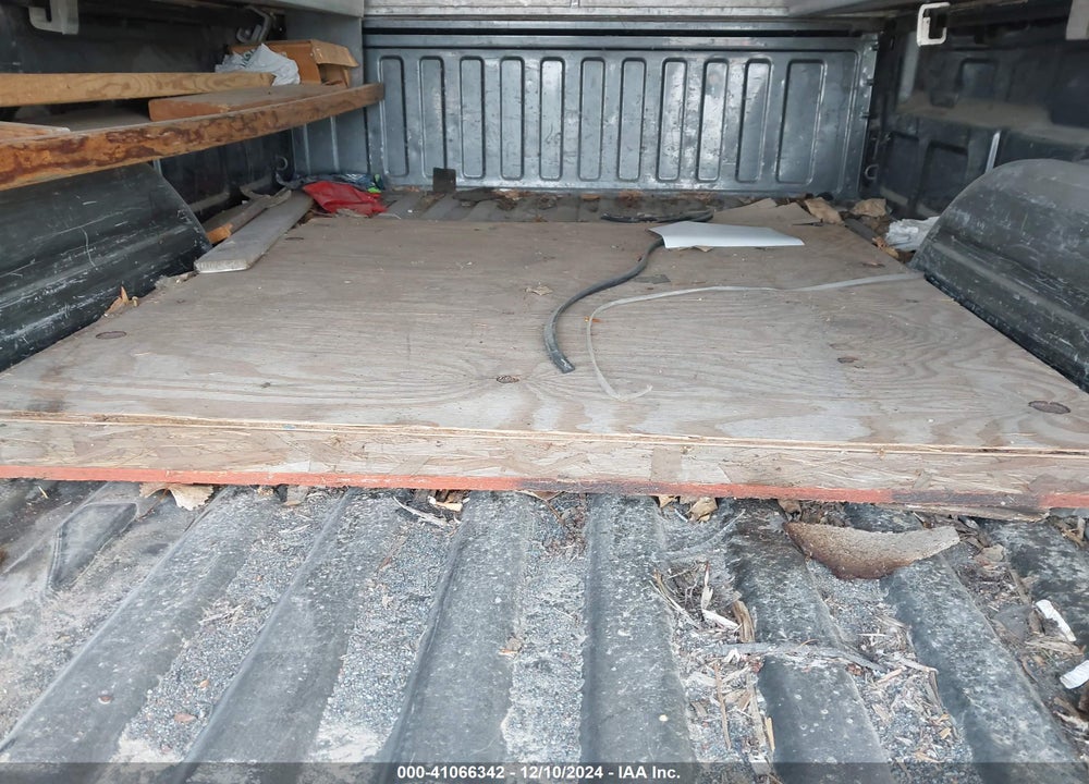 2000 CHEVROLET SILVERADO 2500 LS VIN: 1GCGC24U5YZ270900