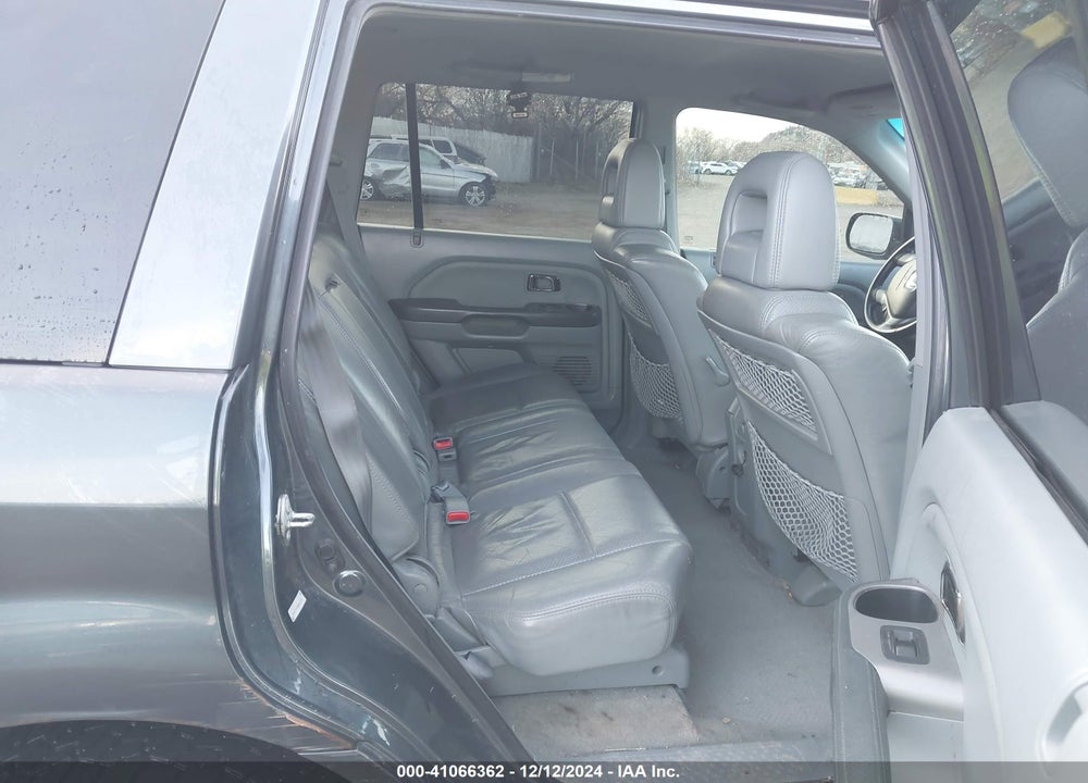 2004 HONDA PILOT EX-L VIN: 2HKYF18554H583102