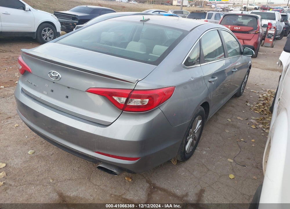 2016 HYUNDAI SONATA VIN: 5NPE24AF8GH262632