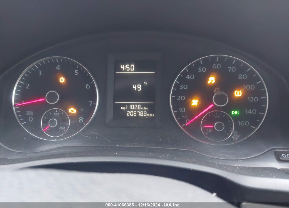 2010 VOLKSWAGEN JETTA VIN: 3VWJX7AJ0AM077382