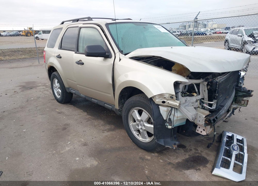 2011 FORD ESCAPE XLT VIN: 1FMCU9DG9BKA22031