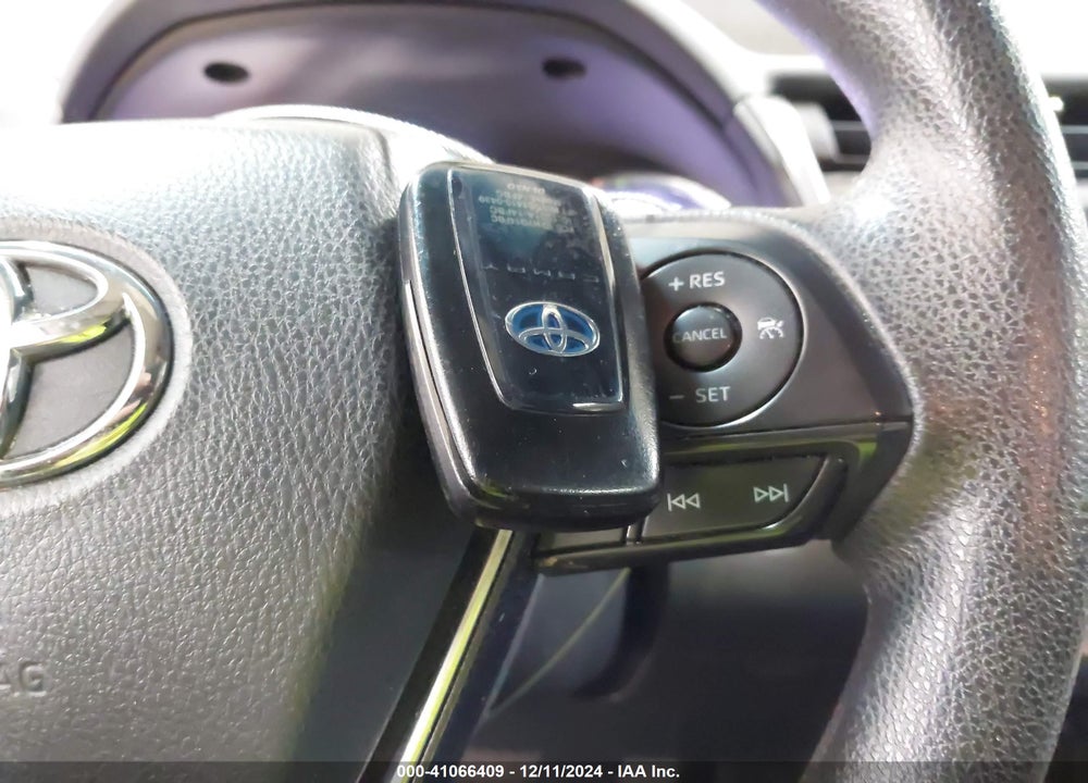 2020 TOYOTA CAMRY LE HYBRID VIN: 4T1C31AK5LU015628