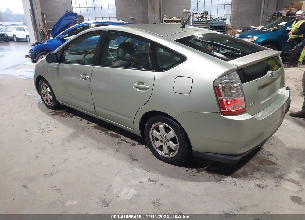 2007 TOYOTA PRIUS VIN: JTDKB20U477589427