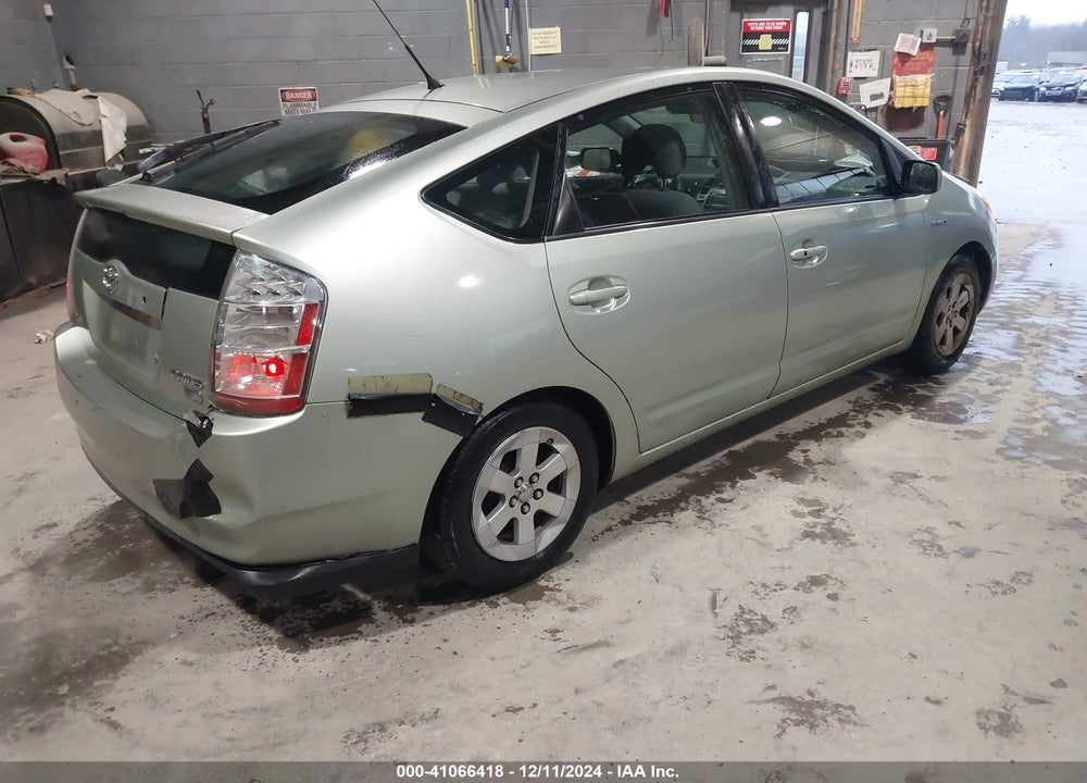 2007 TOYOTA PRIUS VIN: JTDKB20U477589427