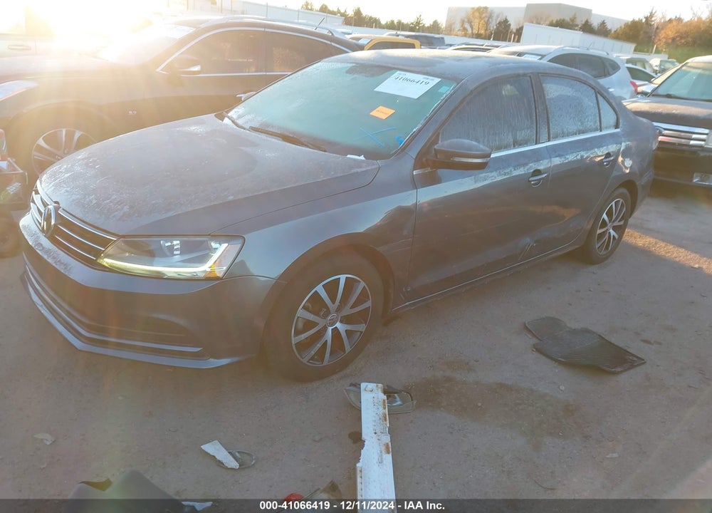 2017 VOLKSWAGEN JETTA VIN: 3VWDB7AJXHM388520