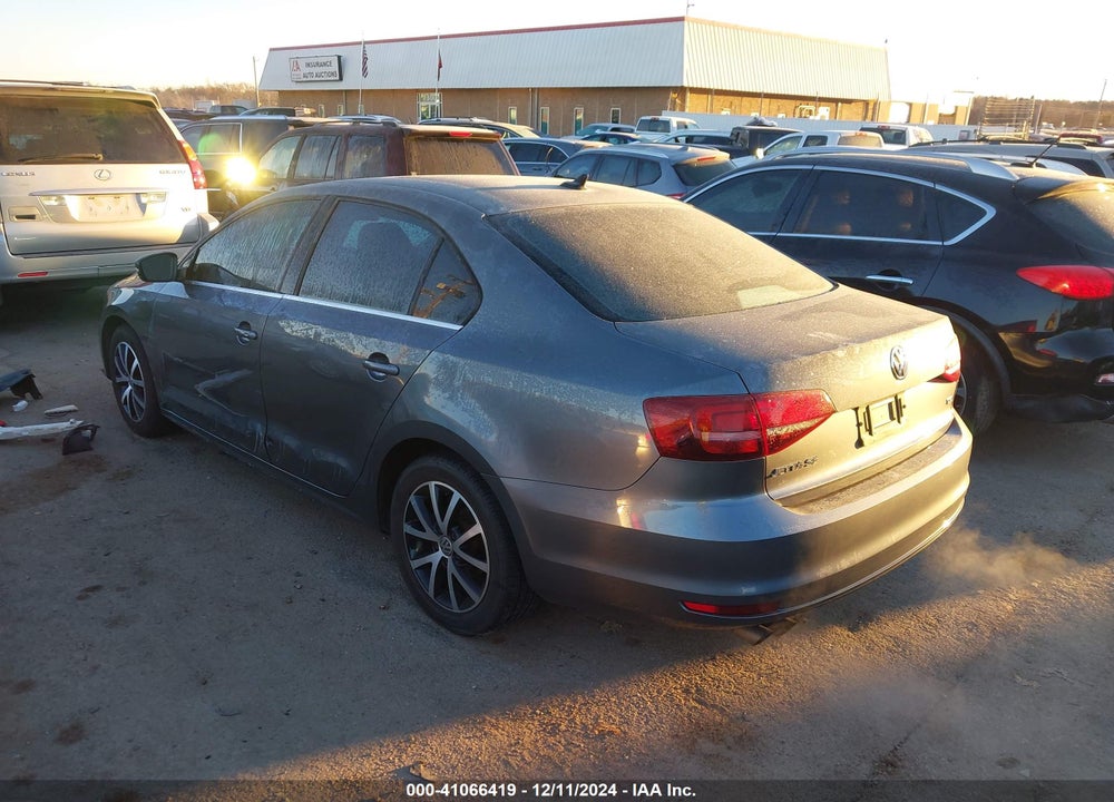 2017 VOLKSWAGEN JETTA VIN: 3VWDB7AJXHM388520