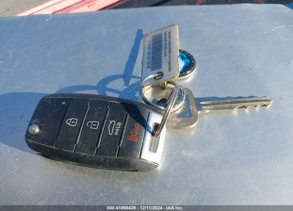 2016 KIA FORTE LX VIN: KNAFK4A66G5463981