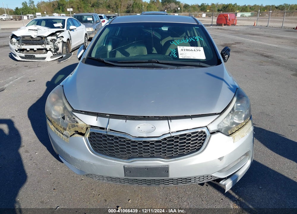 2016 KIA FORTE LX VIN: KNAFK4A66G5463981