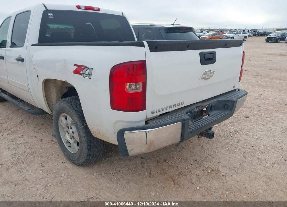 2008 CHEVROLET SILVERADO 1500 LT2 VIN: 3GCEK13M98G100769