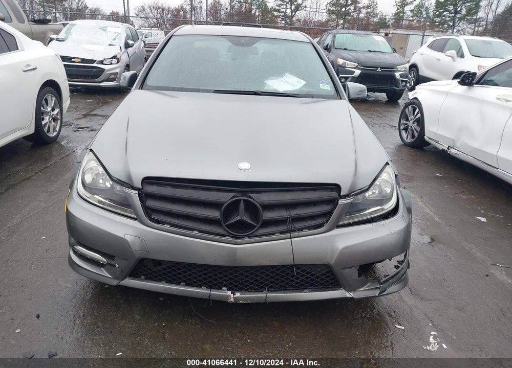 2012 MERCEDES-BENZ C 300 LUXURY 4MATIC/SPORT 4MATIC VIN: WDDGF8BB0CR214261