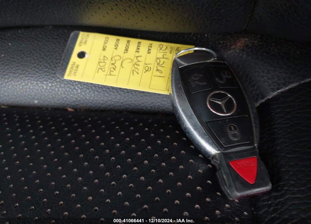 2012 MERCEDES-BENZ C 300 LUXURY 4MATIC/SPORT 4MATIC VIN: WDDGF8BB0CR214261