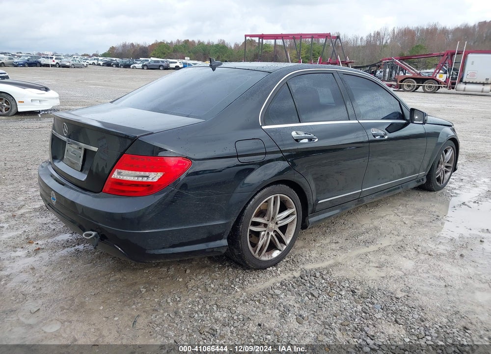 2014 MERCEDES-BENZ C 250 LUXURY/SPORT VIN: WDDGF4HB3EA936356