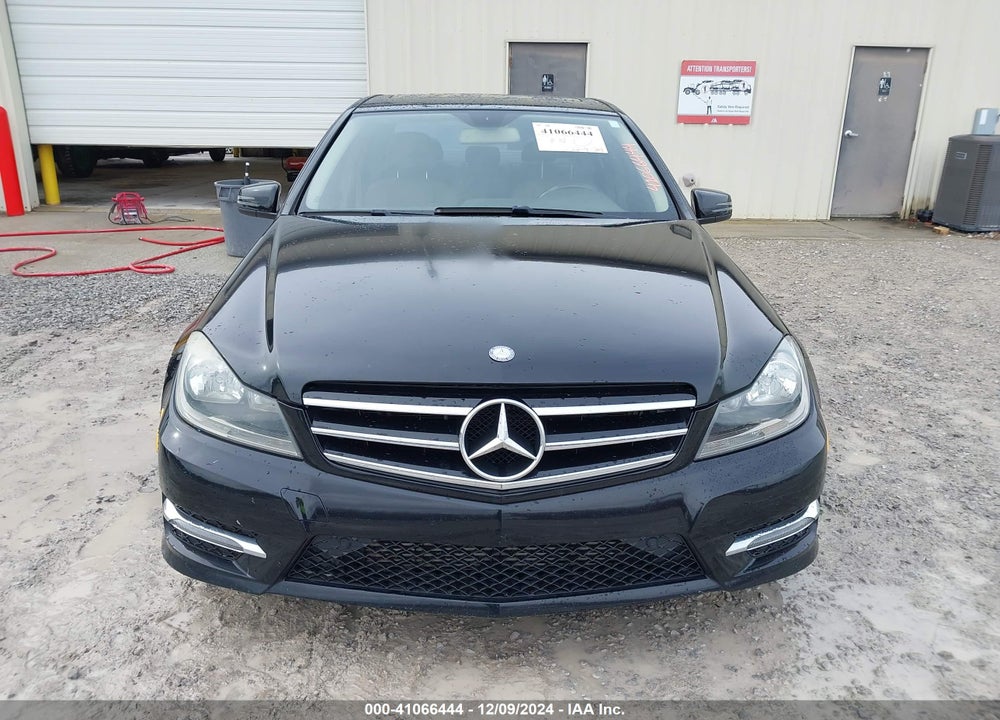 2014 MERCEDES-BENZ C 250 LUXURY/SPORT VIN: WDDGF4HB3EA936356