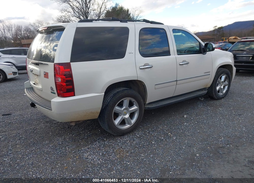 2010 CHEVROLET TAHOE LTZ VIN: 1GNUKCE02AR288260