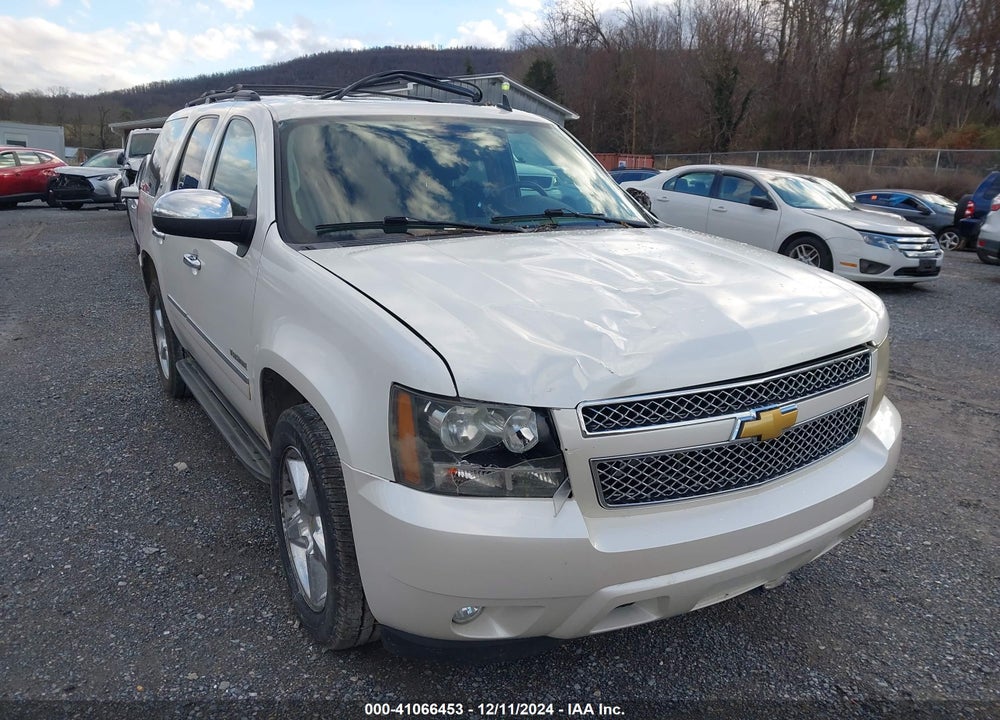 2010 CHEVROLET TAHOE LTZ VIN: 1GNUKCE02AR288260