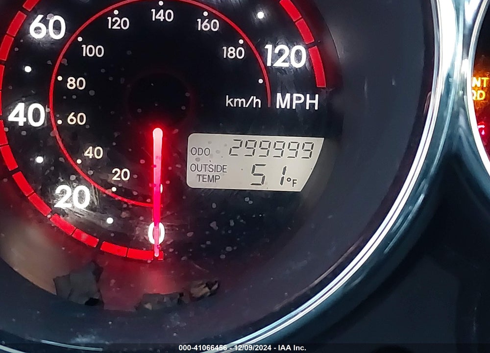 2007 TOYOTA MATRIX/XR VIN: 2T1KR32E47C644464