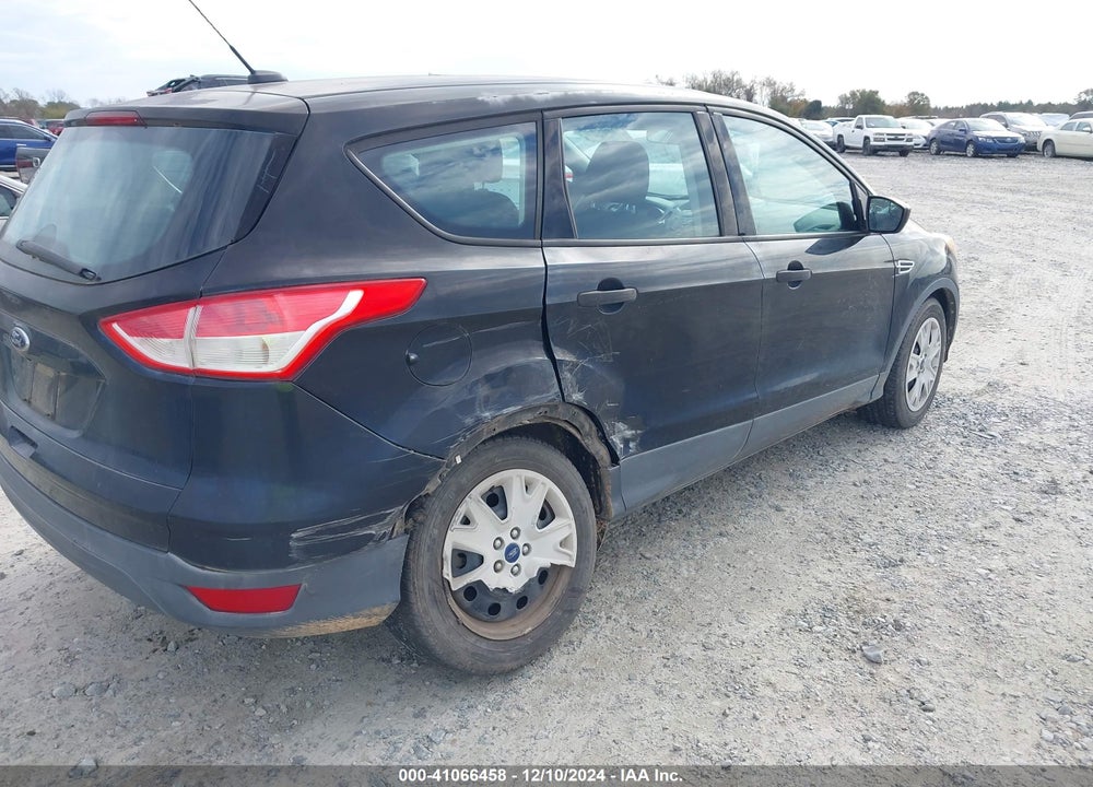 2014 FORD ESCAPE S VIN: 1FMCU0F7XEUC49245