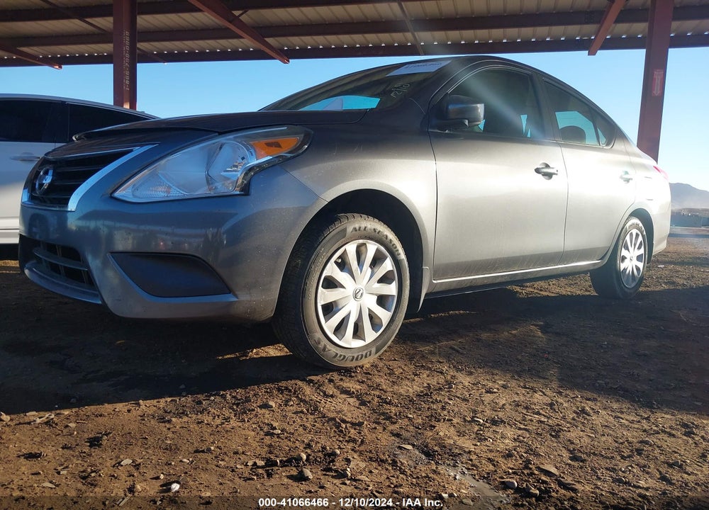 2016 NISSAN VERSA 1.6 S+ VIN: 3N1CN7AP1GL861559