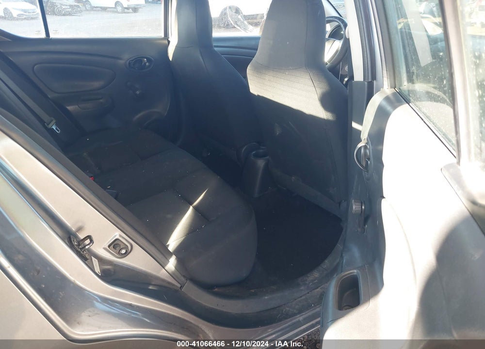 2016 NISSAN VERSA 1.6 S+ VIN: 3N1CN7AP1GL861559