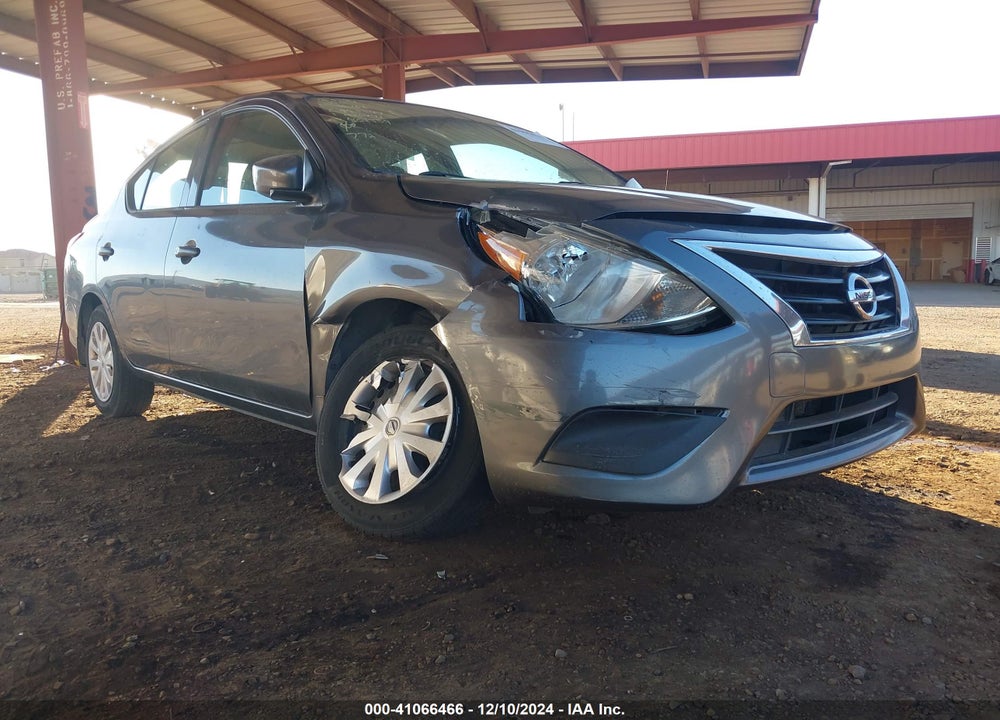 2016 NISSAN VERSA 1.6 S+ VIN: 3N1CN7AP1GL861559