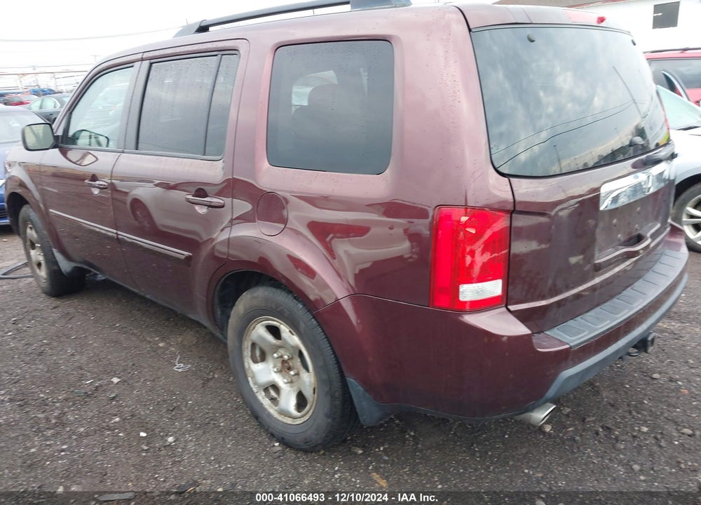 2009 HONDA PILOT EX-L VIN: 5FNYF48549B031579