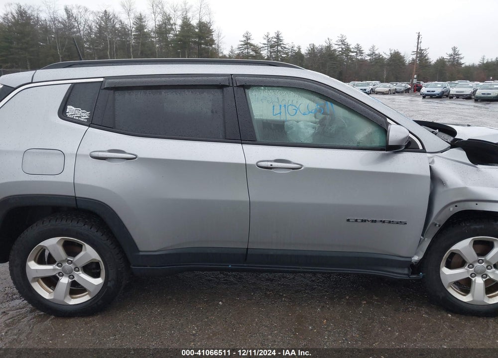 2018 JEEP COMPASS LATITUDE 4X4 VIN: 3C4NJDBB4JT150139