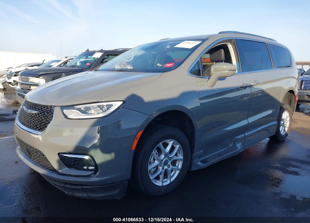 2021 CHRYSLER PACIFICA TOURING L VIN: 2C4RC1BG2MR602344