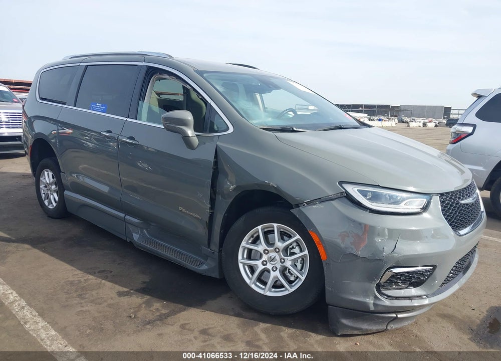 2021 CHRYSLER PACIFICA TOURING L VIN: 2C4RC1BG2MR602344