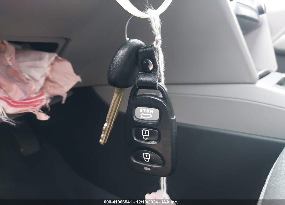 2018 HYUNDAI ELANTRA VIN: 5NPD74LF0JH343755