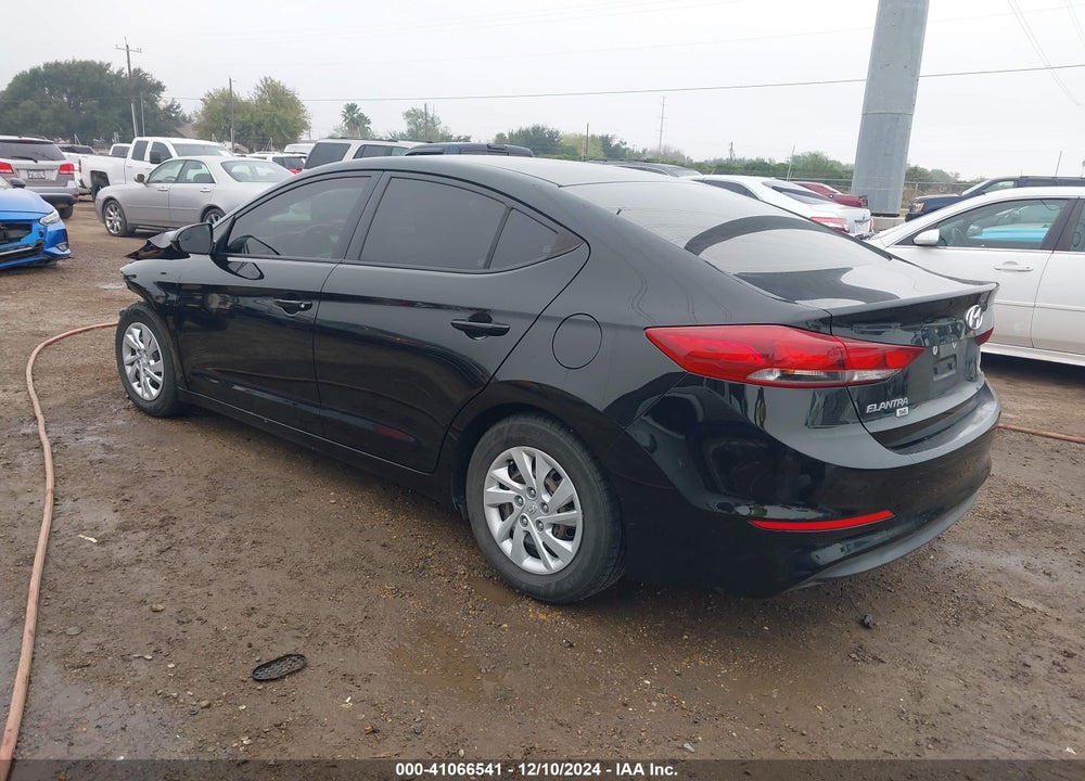 2018 HYUNDAI ELANTRA VIN: 5NPD74LF0JH343755
