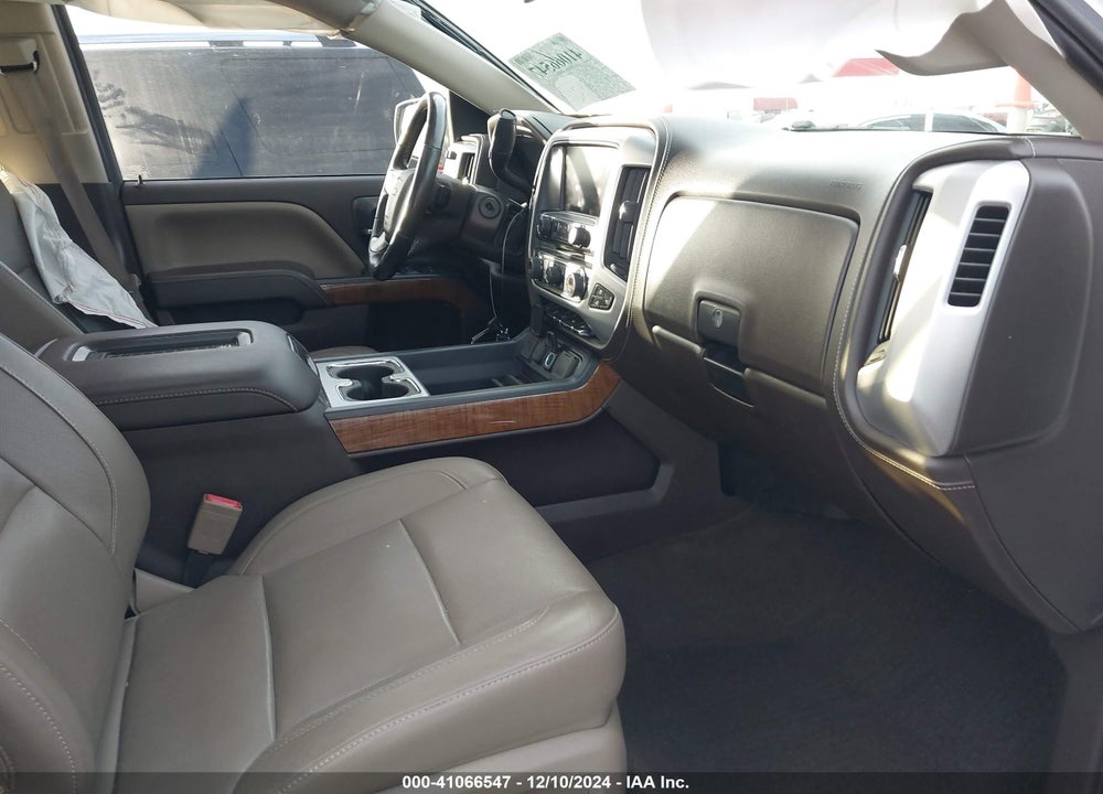 2016 GMC SIERRA 1500 SLT VIN: 3GTP1NEC0GG217307