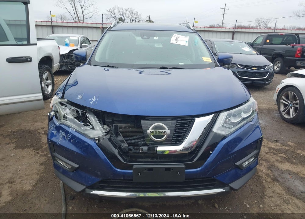 2017 NISSAN ROGUE SL VIN: 5N1AT2MV5HC749783