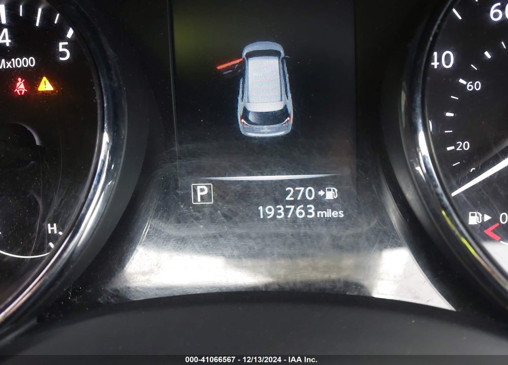 2017 NISSAN ROGUE SL VIN: 5N1AT2MV5HC749783