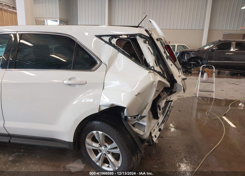 2014 CHEVROLET EQUINOX LS VIN: 2GNALAEK0E6353162