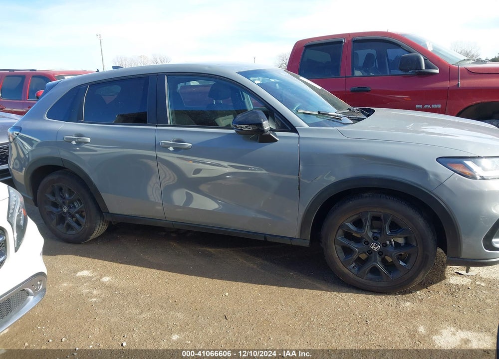 2024 HONDA HR-V AWD SPORT/AWD SPORT W/O BSI VIN: 3CZRZ2H56RM736292