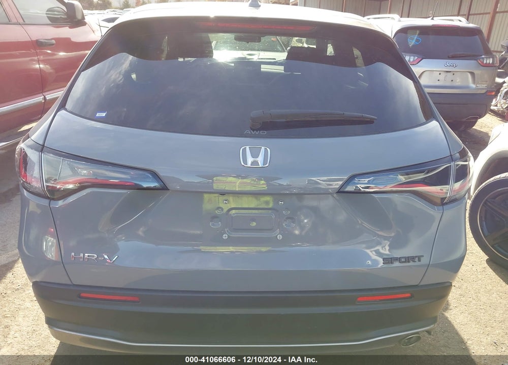 2024 HONDA HR-V AWD SPORT/AWD SPORT W/O BSI VIN: 3CZRZ2H56RM736292