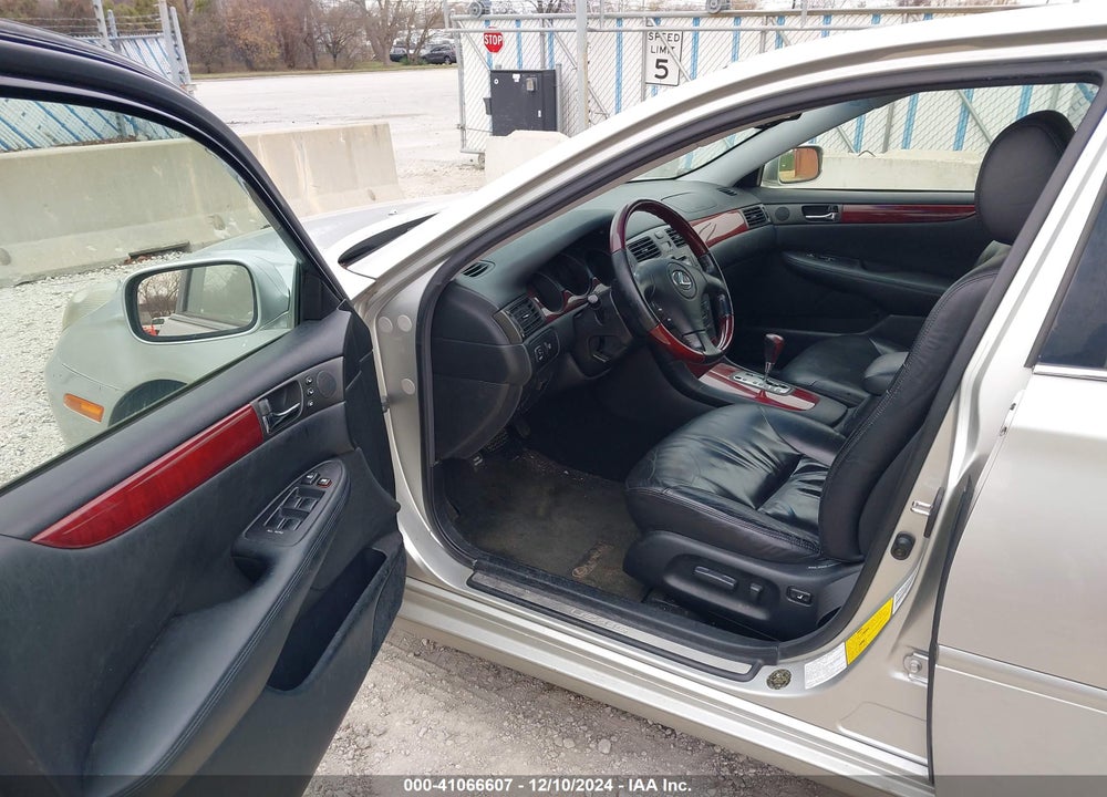2003 LEXUS ES 300 VIN: JTHBF30G230092284