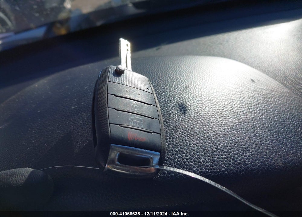 2014 KIA SOUL VIN: KNDJP3A52E7015366